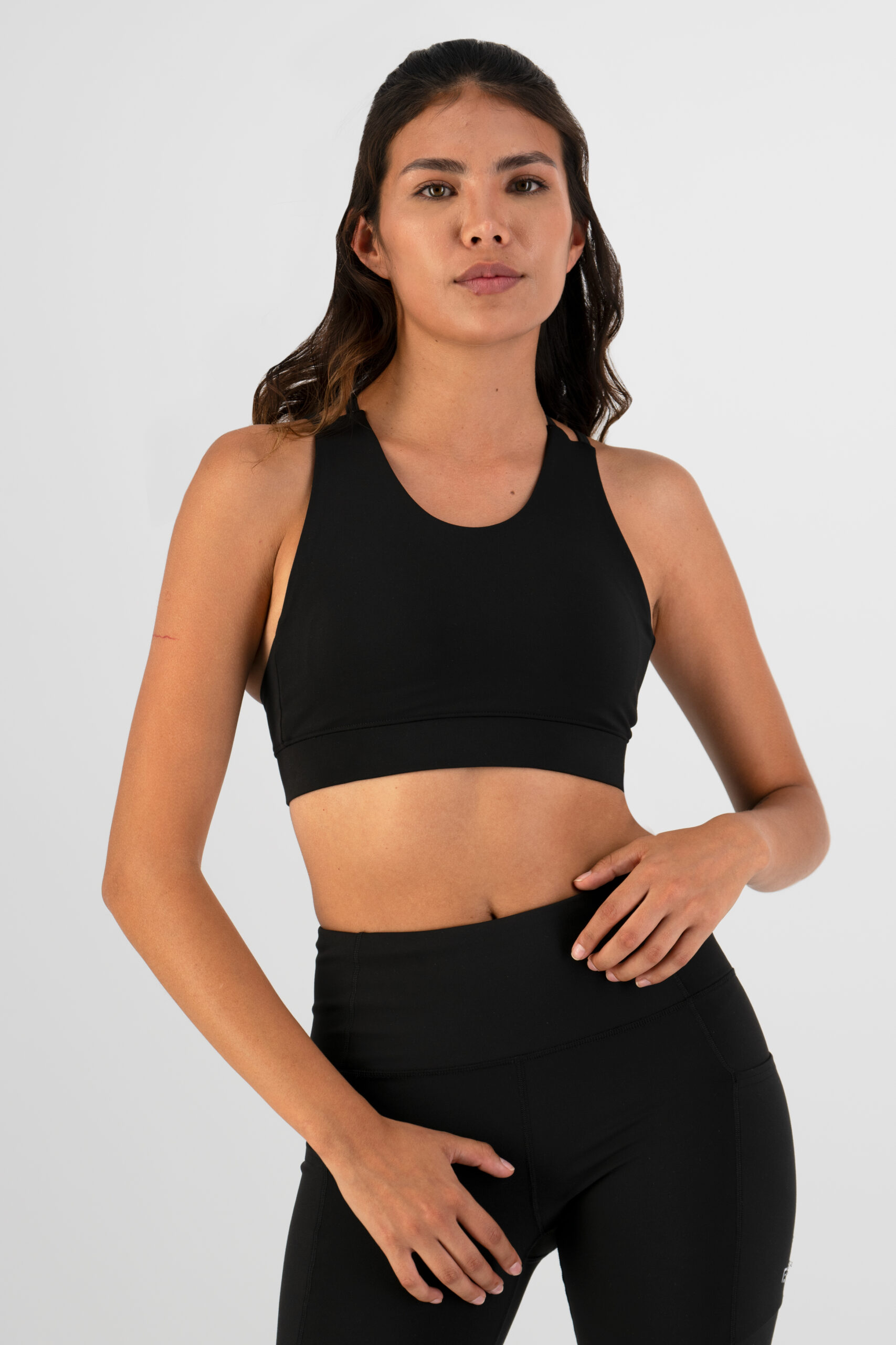 Top Deportivo Mujer Negro Liso - TFIT 416